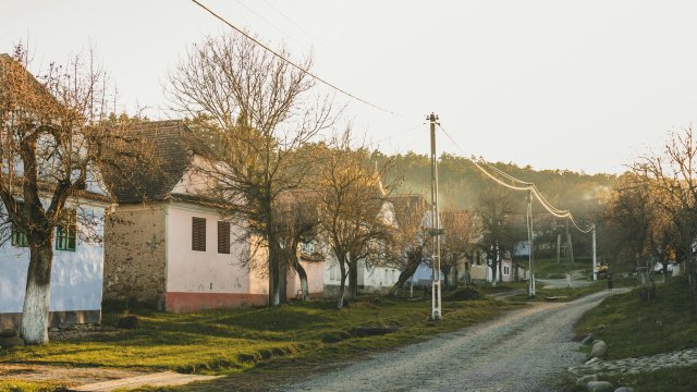 Descentralizarea învățământului liceal